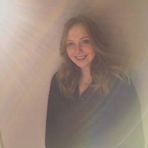 Meet your Posher, Abigail